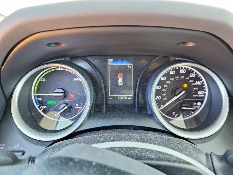 2020 TOYOTA CAMRY BASE  