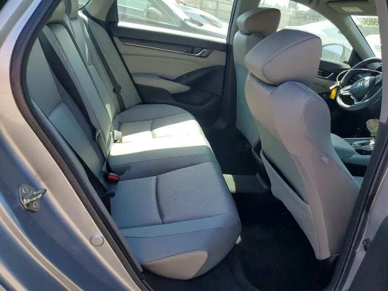 2020 HONDA ACCORD LX  