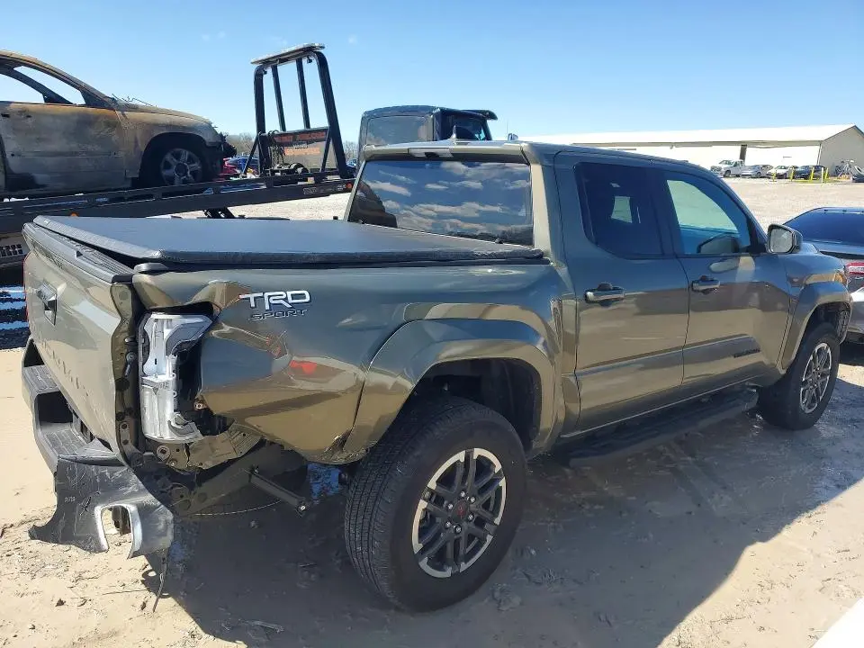 2025 TOYOTA TACOMA TRD SPORT  