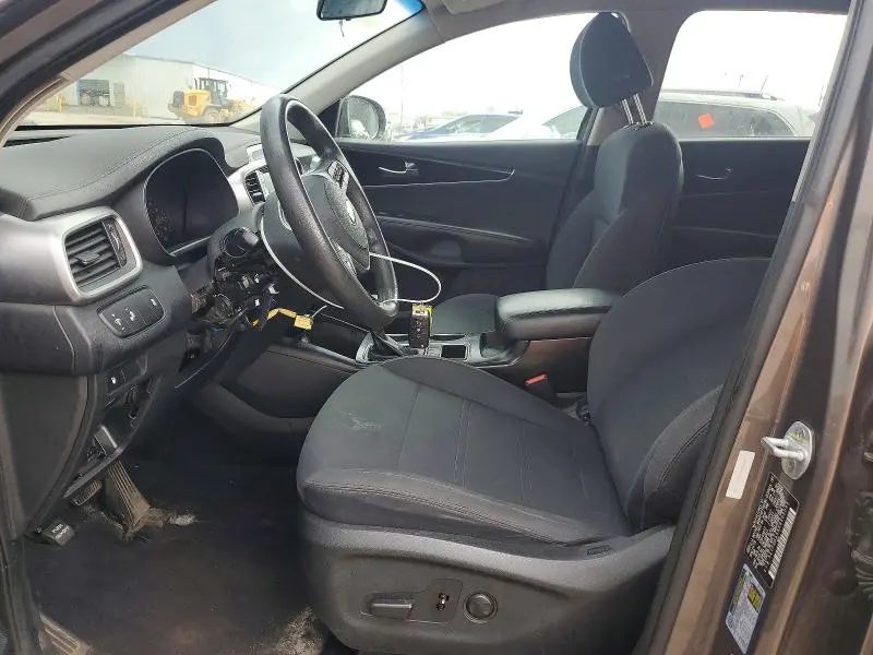 2019 KIA SORENTO LX V6  
