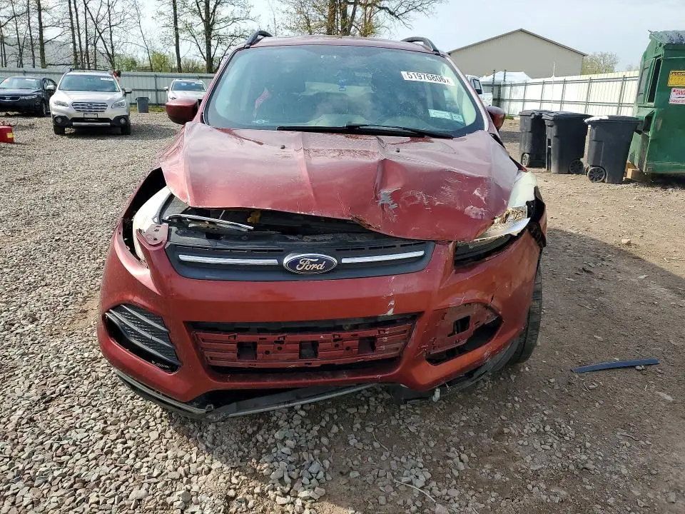 2015 FORD ESCAPE SE  