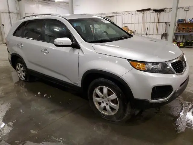 2013 KIA SORENTO LX  
