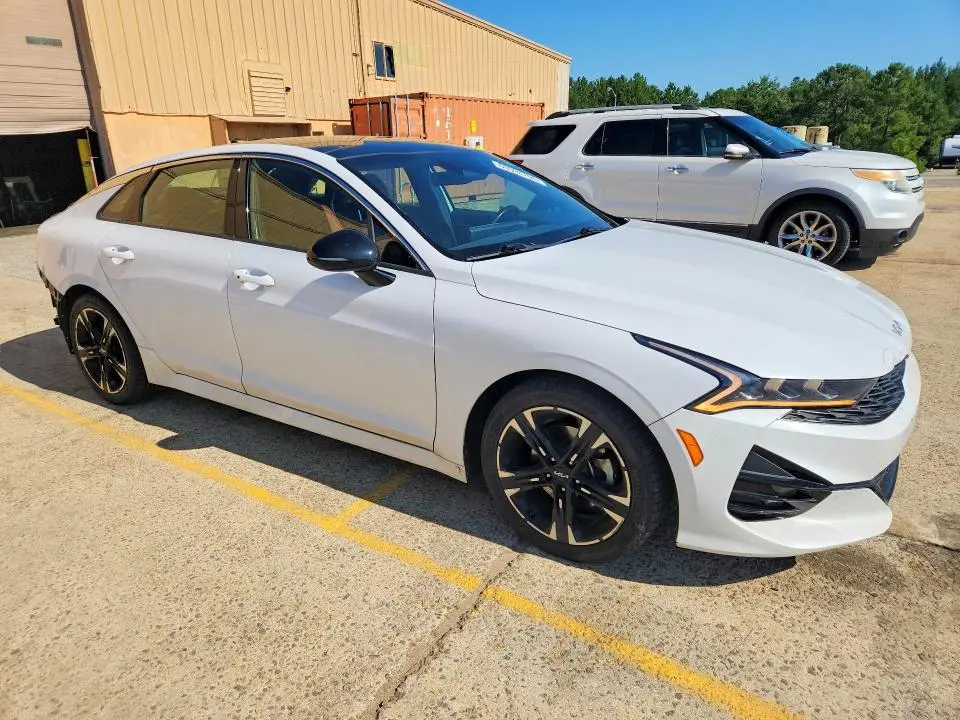 2022 KIA K5 GT LINE  