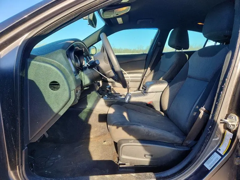 2015 DODGE CHARGER SE  