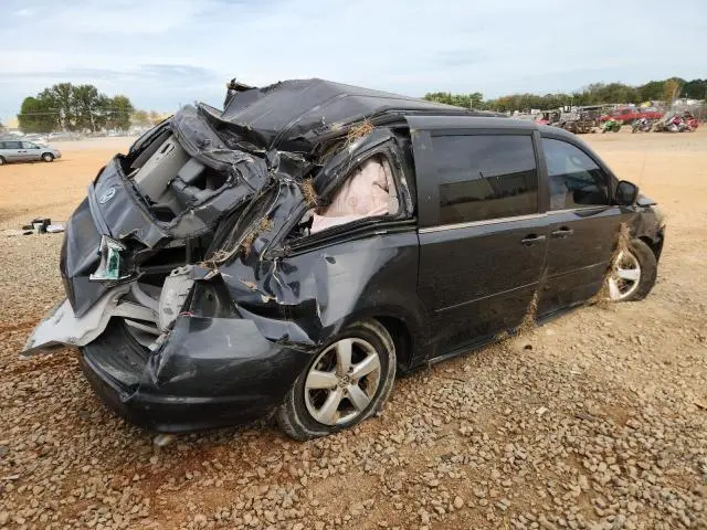 2011 VOLKSWAGEN ROUTAN SE  