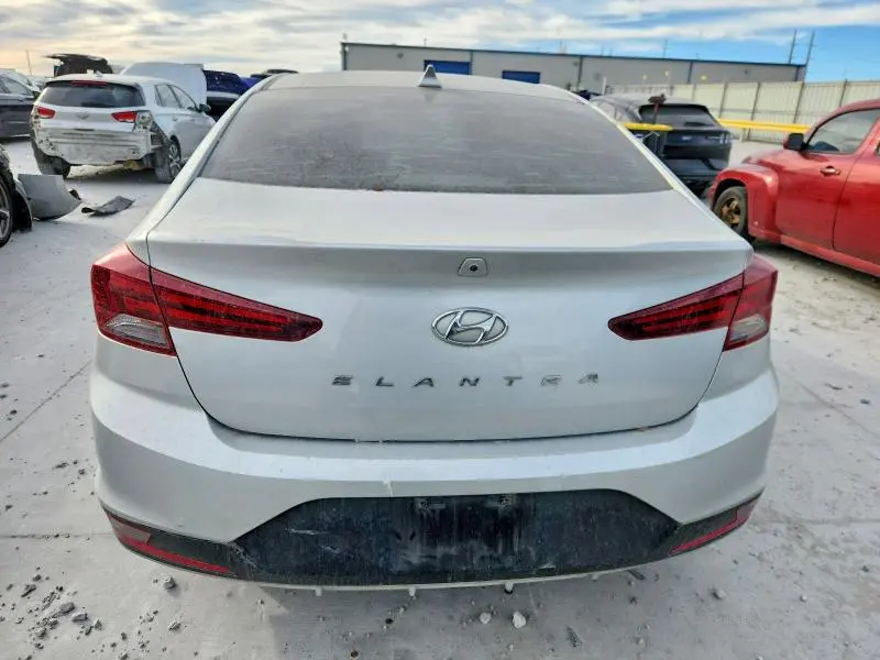 2019 HYUNDAI ELANTRA SEL  