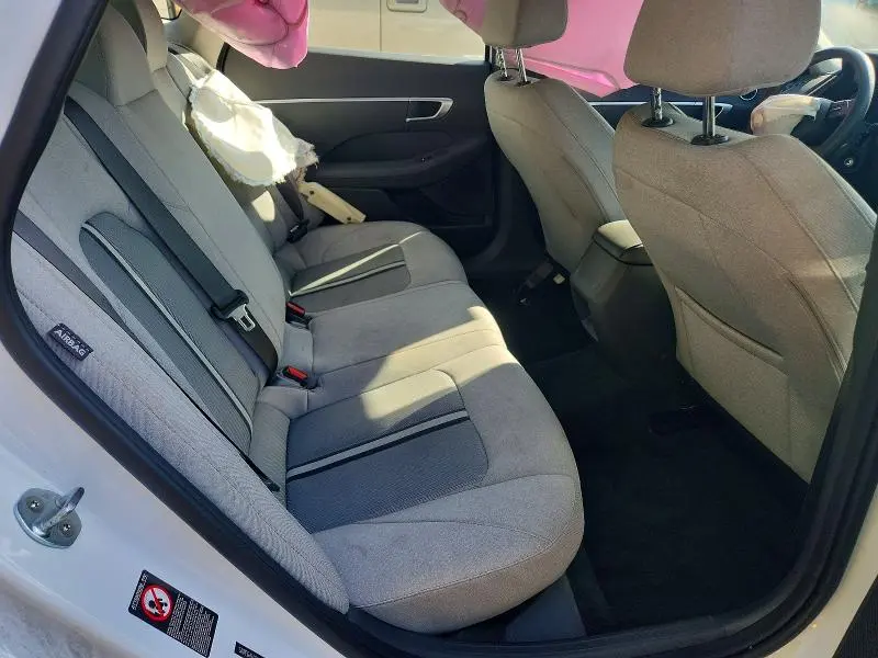 2021 HYUNDAI SONATA SE  