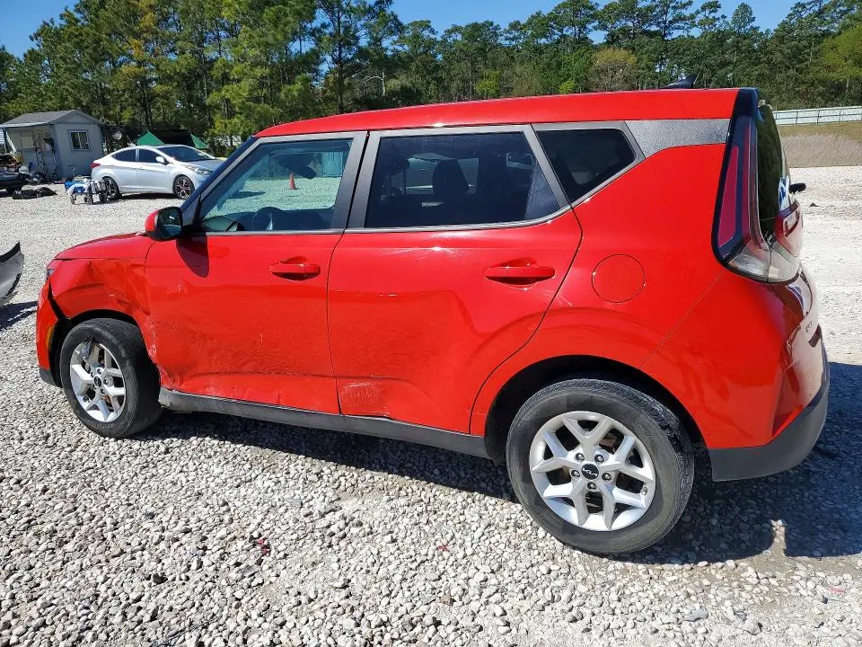 2023 KIA SOUL LX  