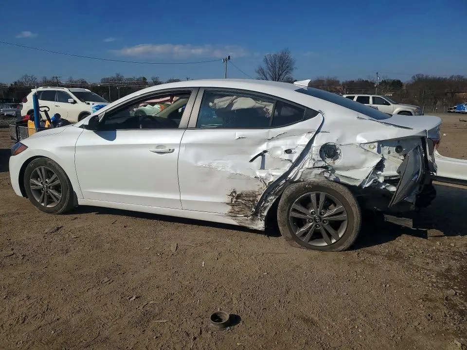 2018 HYUNDAI ELANTRA SEL  