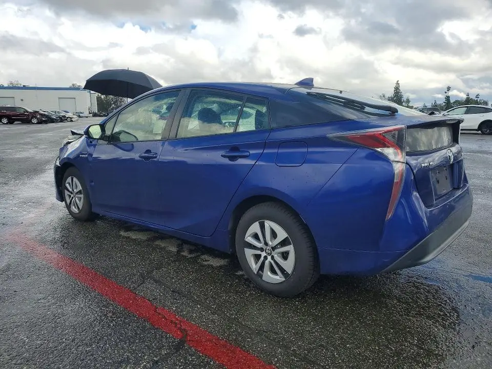 2017 TOYOTA PRIUS   