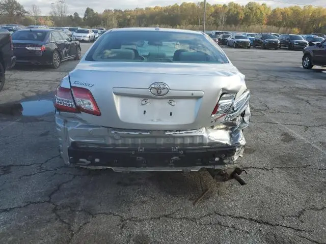 2011 TOYOTA CAMRY BASE  