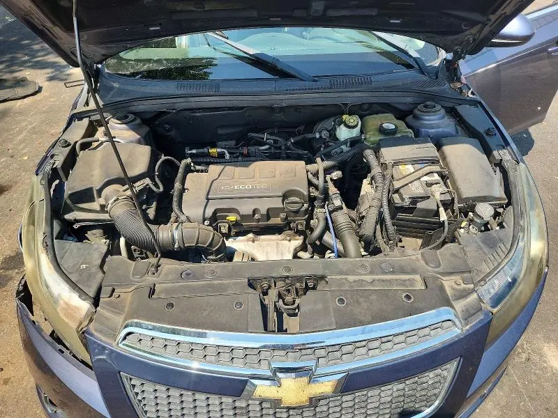 2013 CHEVROLET CRUZE LT  