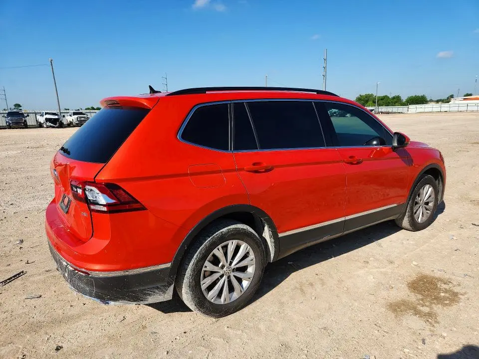 2018 VOLKSWAGEN TIGUAN SE  