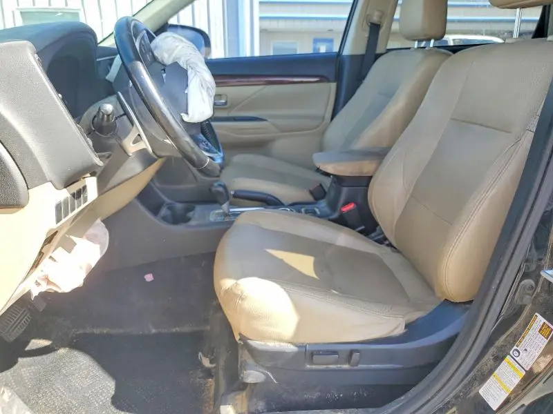 2014 MITSUBISHI OUTLANDER GT  
