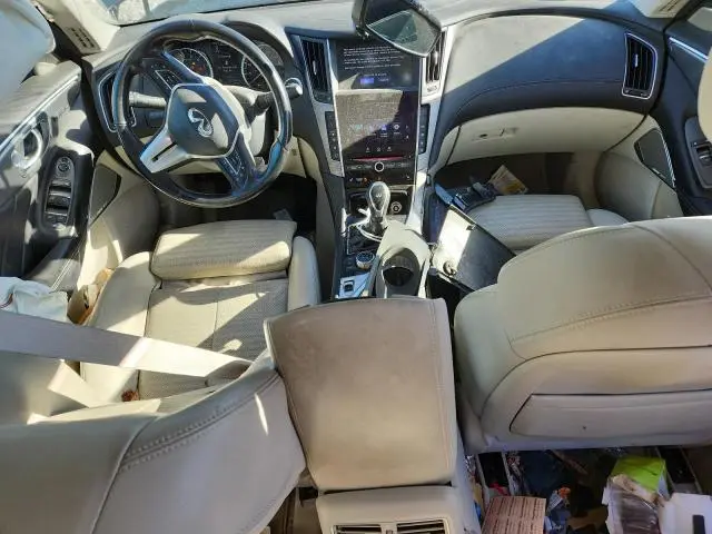 2018 INFINITI Q50 LUXE  