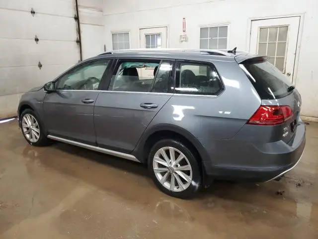 2017 VOLKSWAGEN GOLF ALLTRACK S  