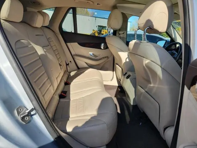 2017 MERCEDES-BENZ GLC 300 4MATIC  