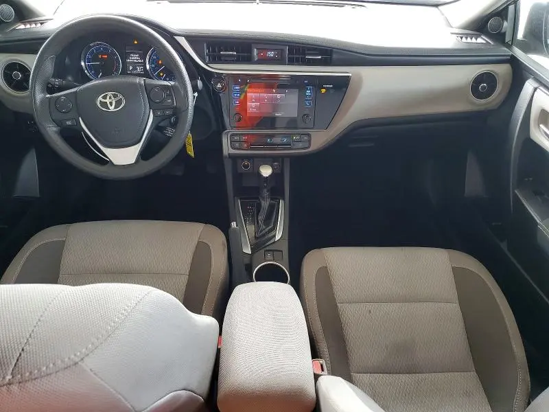 2017 TOYOTA COROLLA LE  