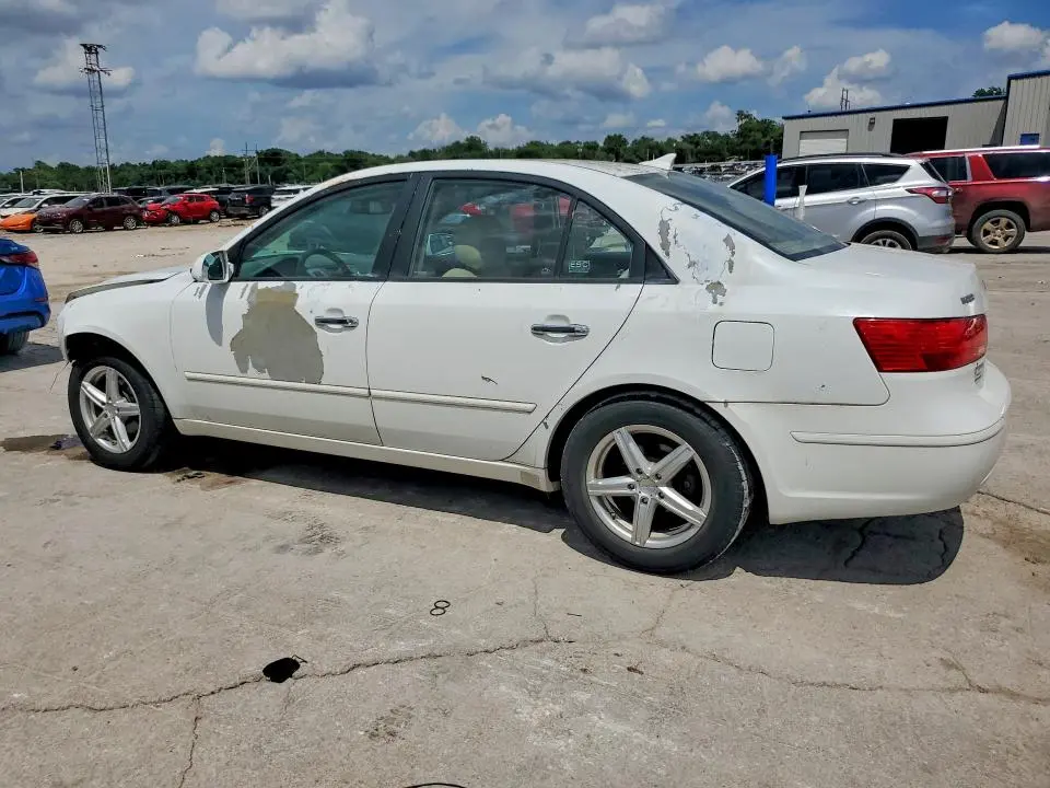 2010 HYUNDAI SONATA GLS  