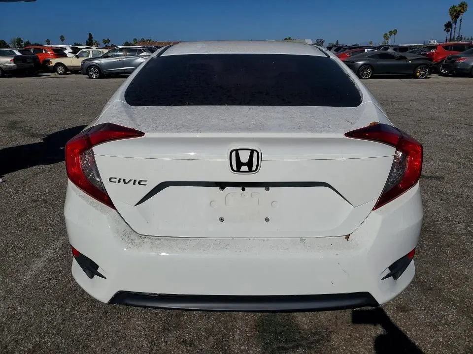 2018 HONDA CIVIC LX  