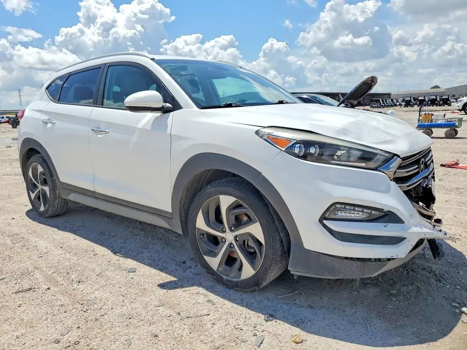 2017 HYUNDAI TUCSON LIMITED  