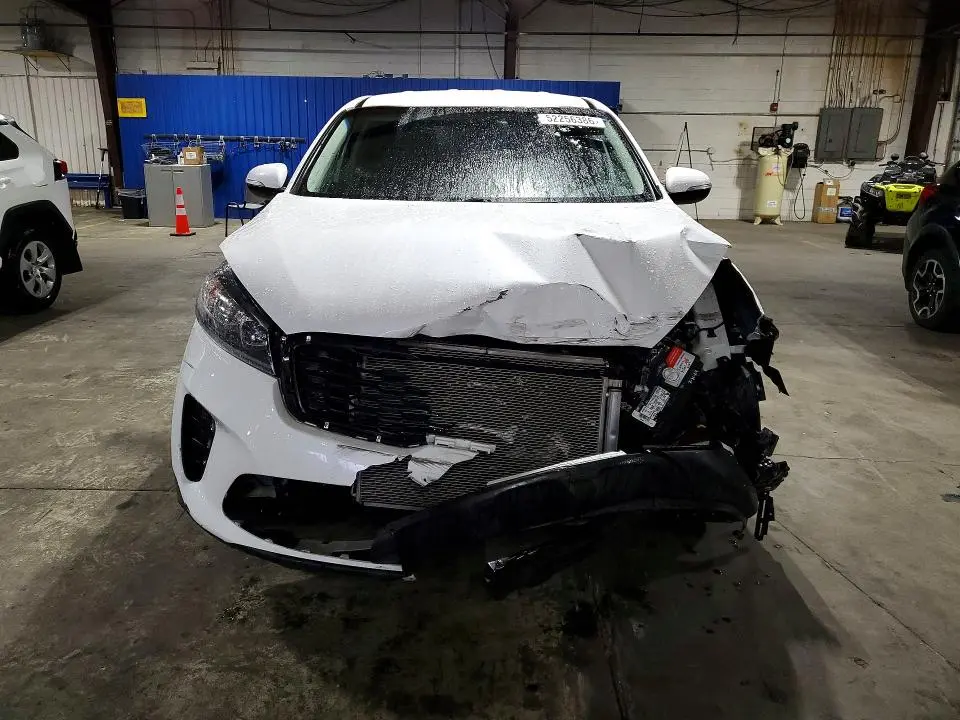 2019 KIA SORENTO LX V6  