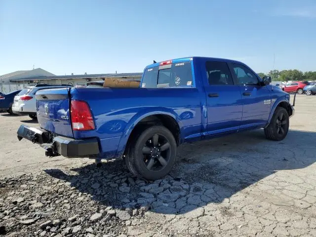 2016 RAM 1500 SLT