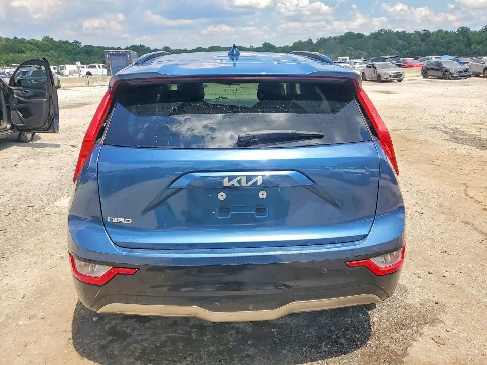 2026 KIA NIRO LX  
