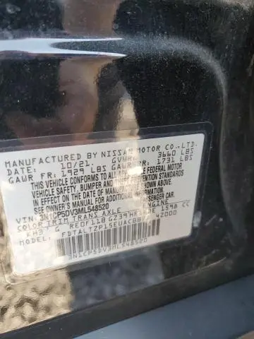 2021 NISSAN KICKS SR