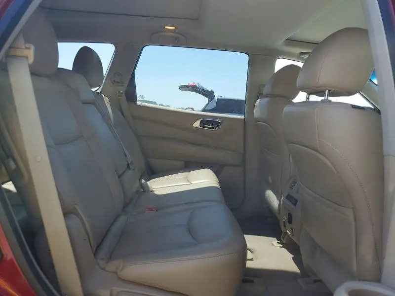 2014 NISSAN PATHFINDER SL  