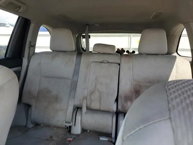 2016 TOYOTA HIGHLANDER LE  