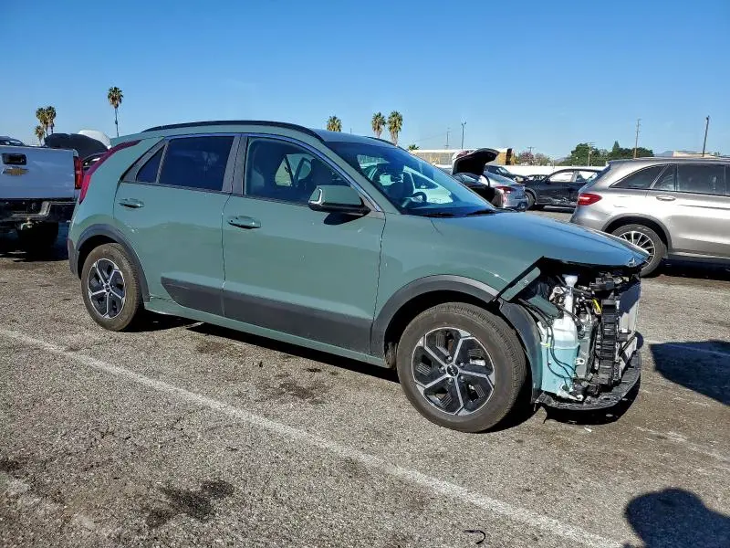 2024 KIA NIRO EX  