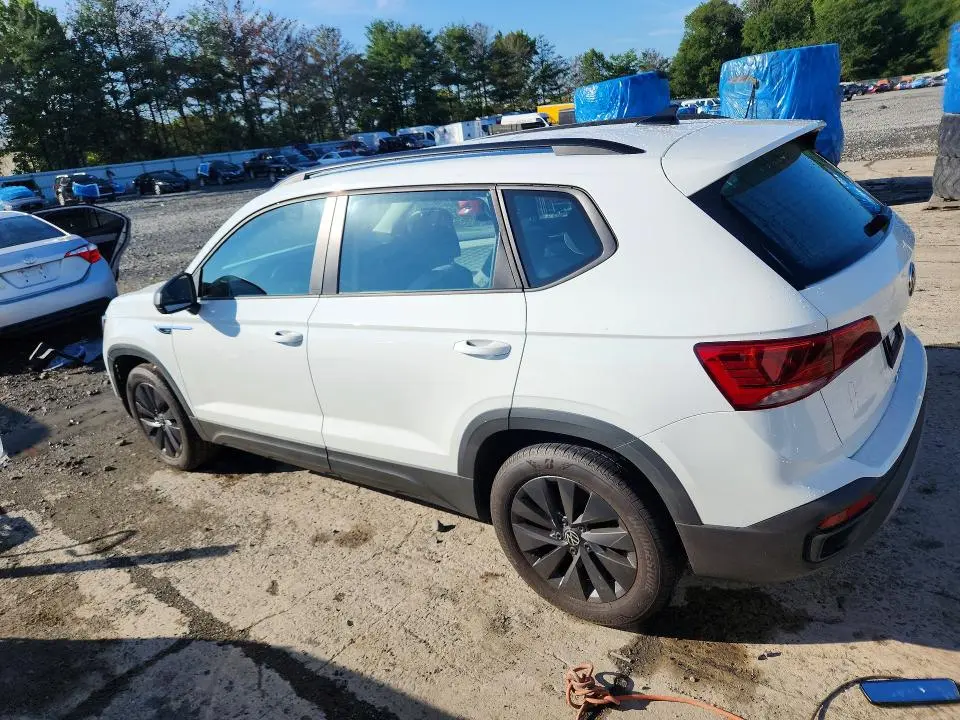 2022 VOLKSWAGEN TAOS   