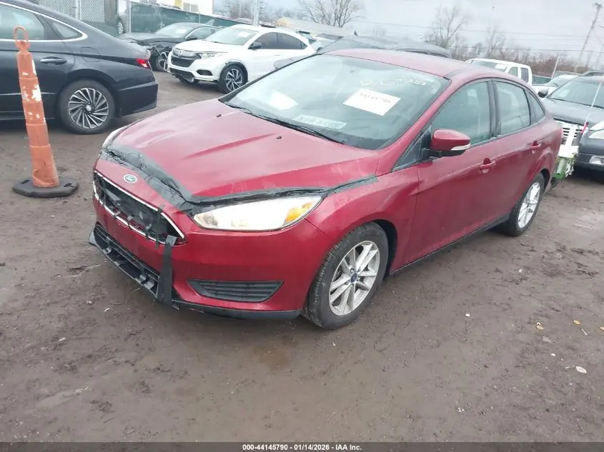 2015 FORD FOCUS SE