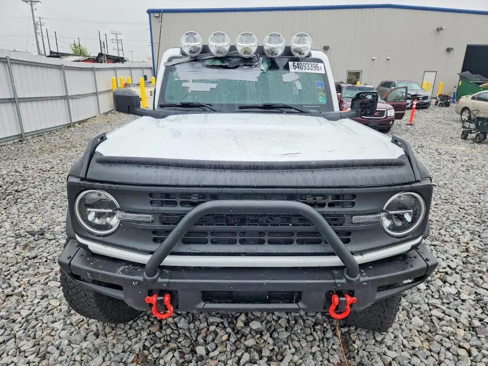 2022 FORD BRONCO BASE  