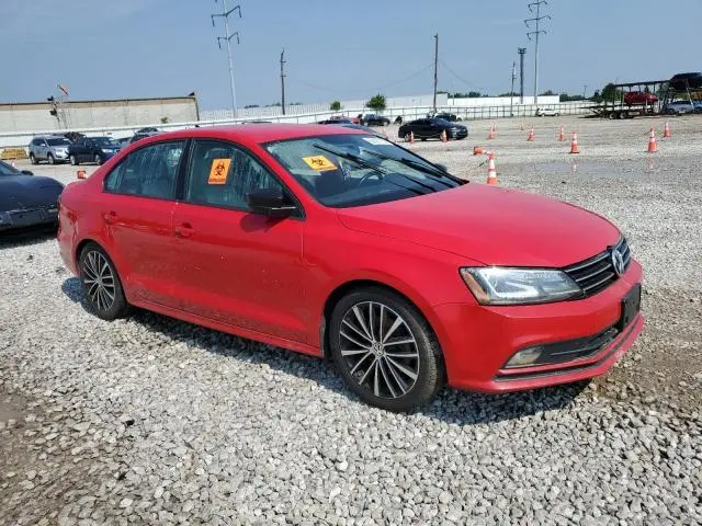 2016 VOLKSWAGEN JETTA SPORT  