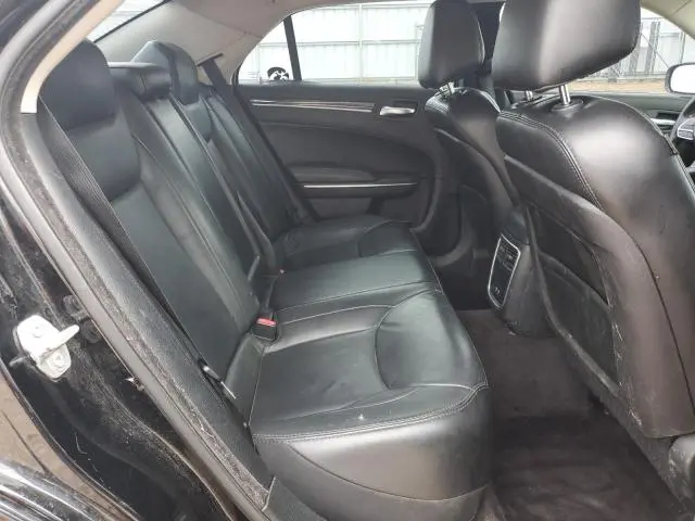 2017 CHRYSLER 300 LIMITED  