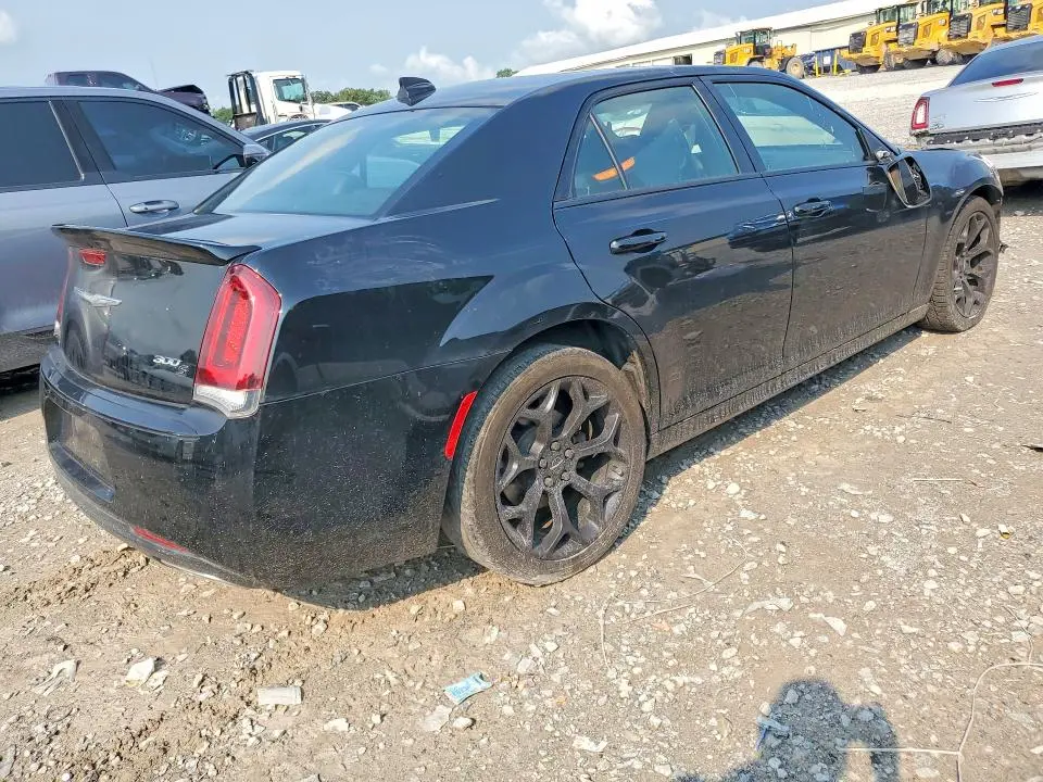 2019 CHRYSLER 300 S  