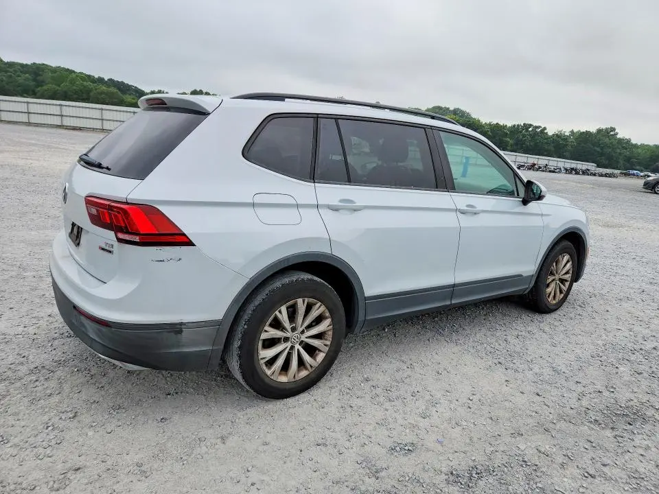 2018 VOLKSWAGEN TIGUAN S  