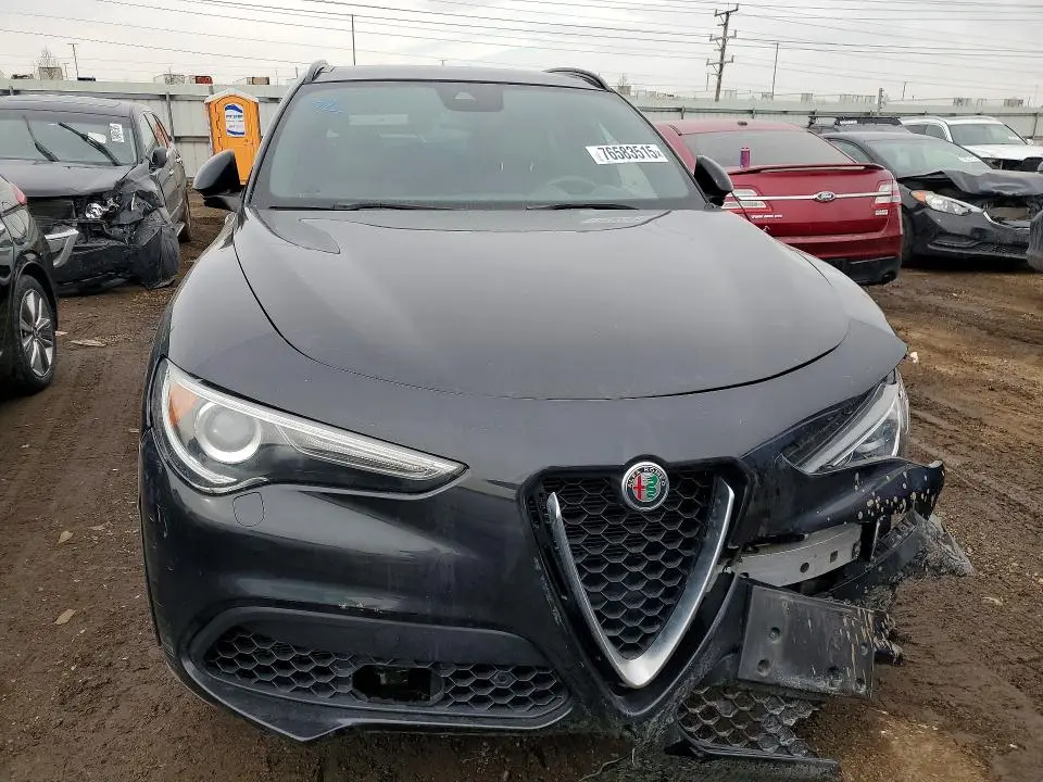 2022 ALFA ROMEO STELVIO TI  