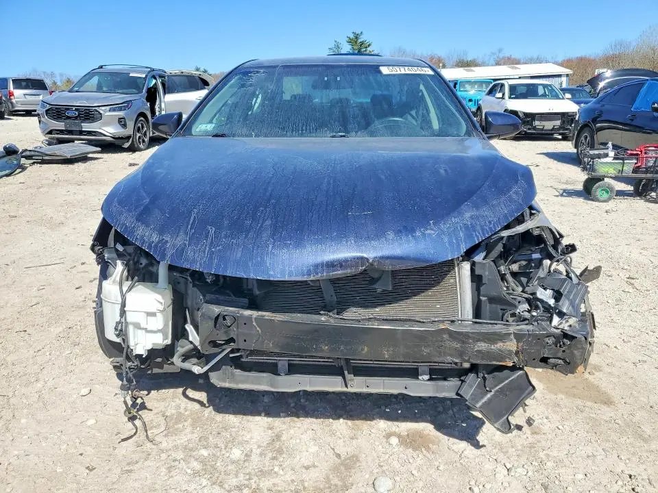 2017 TOYOTA CAMRY XLE  