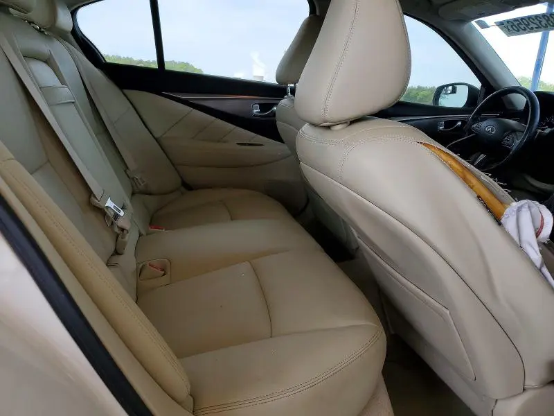 2016 INFINITI Q50 3.0T PREMIUM  