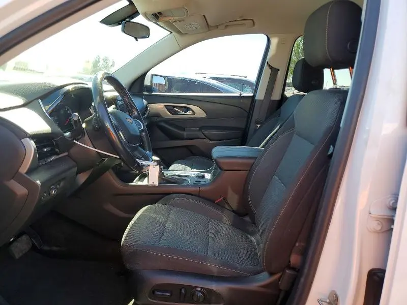 2021 CHEVROLET TRAVERSE LT  