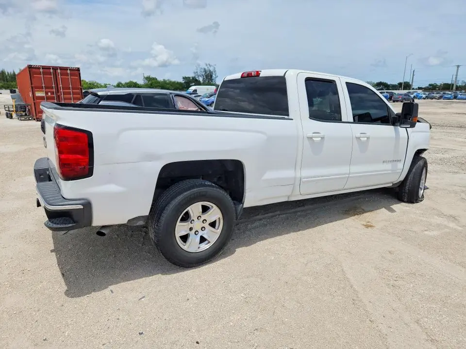 2015 CHEVROLET SILVERADO C1500 LT  