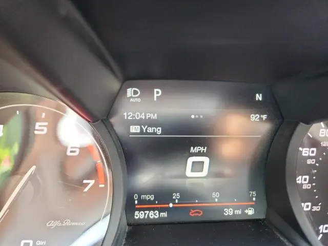 2017 ALFA ROMEO GIULIA TI  