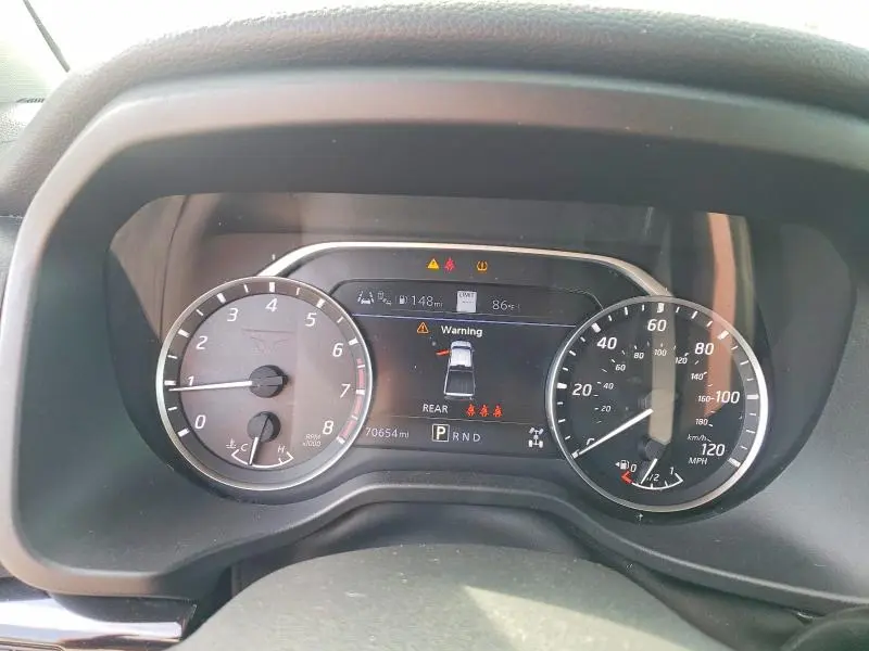 2022 NISSAN TITAN SV  