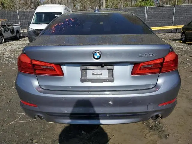 2019 BMW 530E 