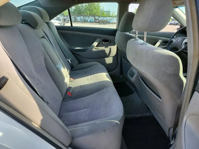 2010 TOYOTA CAMRY BASE  
