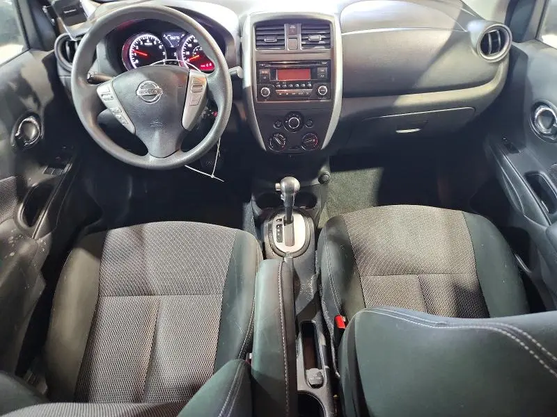2018 NISSAN VERSA SV  