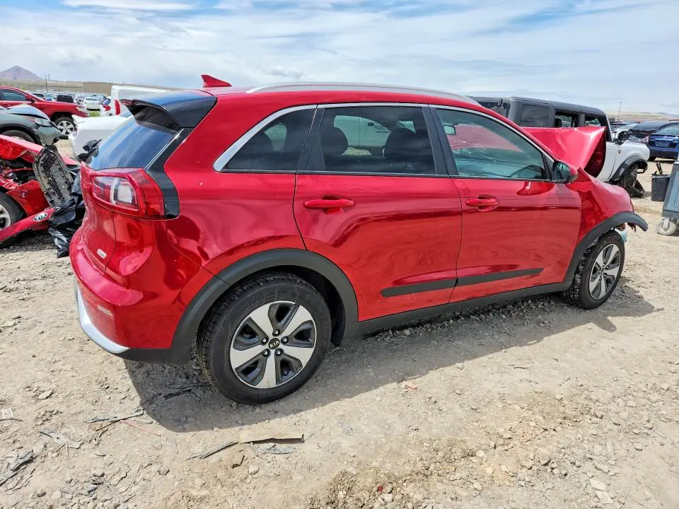 2017 KIA NIRO LX  